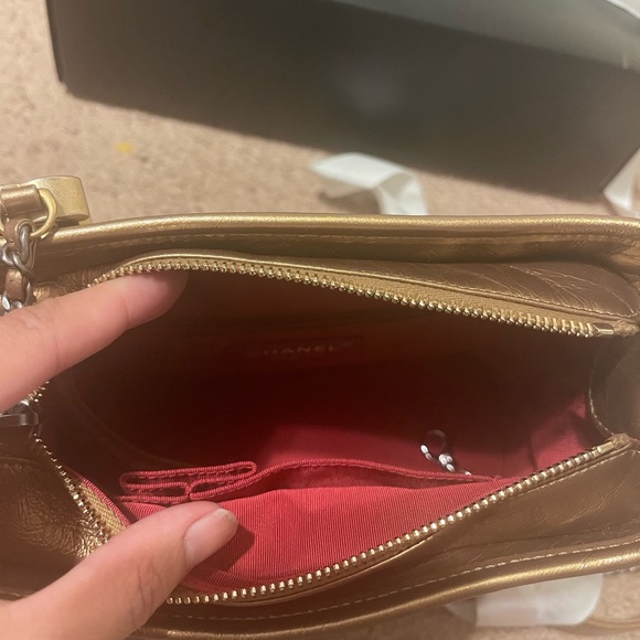 Authentic Chanel small hobo bag . - Picture 6 of 9